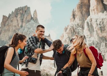 Casual conversation: Beginning a Discussion While Traveling