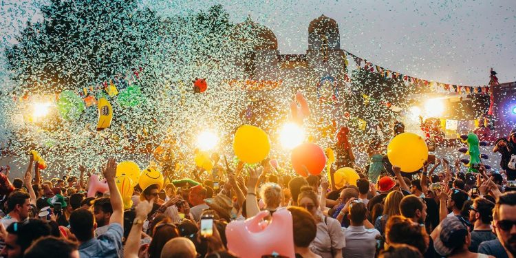 Global Revelry: Exploring Vibrant Festivals Celebrating Life Across Cultures
